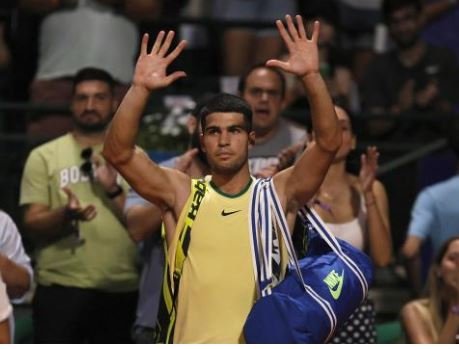 Carlos Alcaraz Retires Hurt from Rio Open Match; Wawrinka Also Out