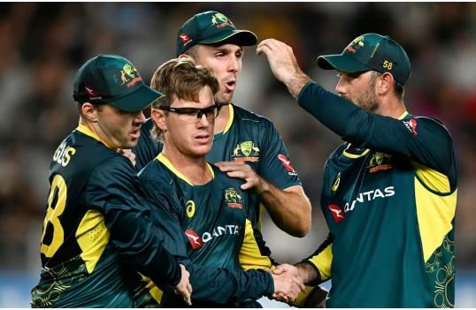 Dominant Australia Sweeps Series and Secures 100th T20I Victory with Clinical Batting Display