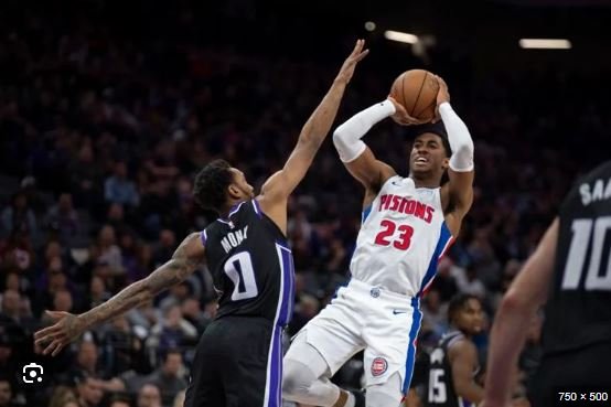 NBA 2023–24 roundup: Pistons and Jaden Ivey startle Kings