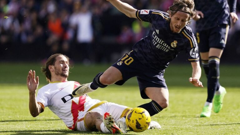 Real Madrid Held to 1-1 Draw as Mbappe Metastasis Rumors  Swirl: Weekend Football Roundup