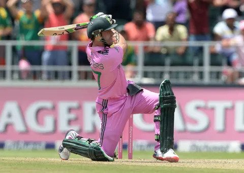 AB de Villiers Smashes ODI Century Record of Just 31 Balls in Stunning Fashion