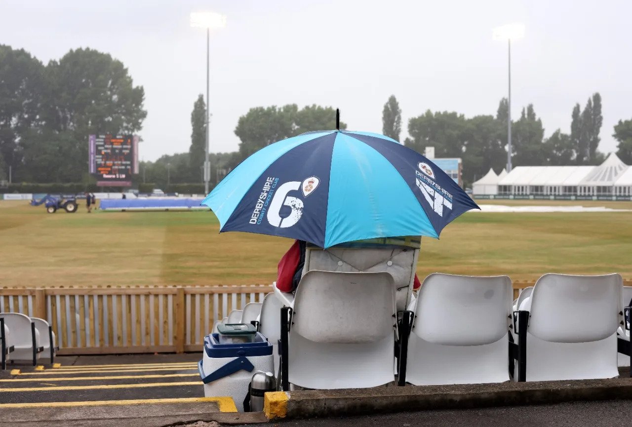 Derby suffers first complete washout since 1981: Weather Hinders At Old Trafford