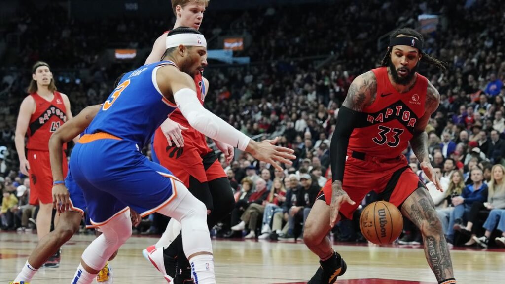 NBA Roundup: Toronto Raptors Break 15 Games Losing Streak, Bucks Struggle
