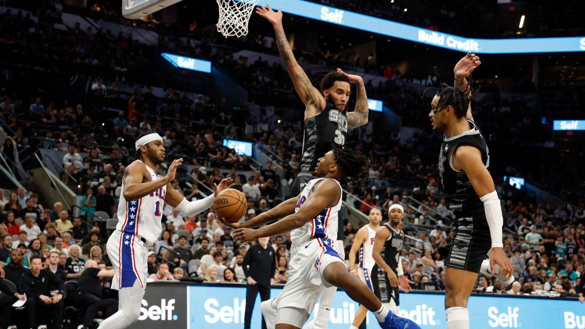 NBA Recap: Tyrese Maxey Dominates with 52 Points as 76ers Triumph in Double Overtime