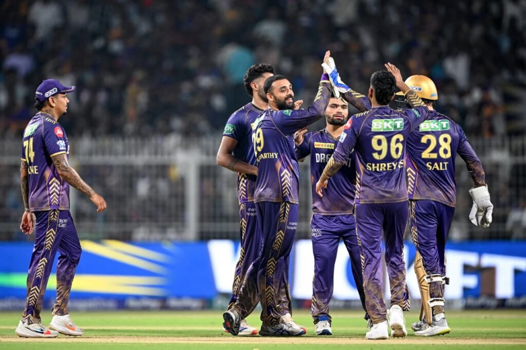 KKR’s Dominating 7 Wickets Victory Over Delhi With Salt And Varun’s Stellar Performances