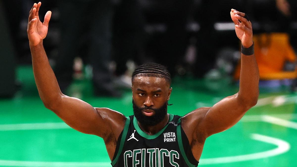 NBA Finals Game 2: Boston Celtics Dominate Dallas Mavericks 105-98 for 2-0 Series Lead