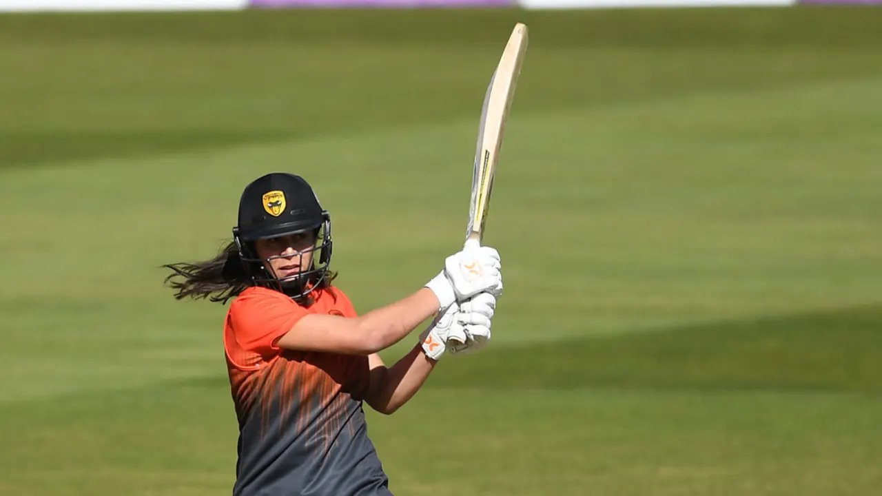 Maia Bouchier Shines with 93 as Southern Vipers Triumph in Charlotte Edwards Cup