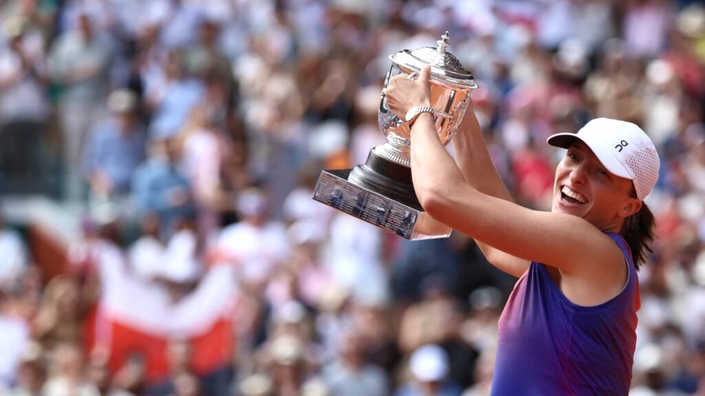 Iga Swiatek Claims 3rd Consecutive Roland Garros Title with Victory over Paolini