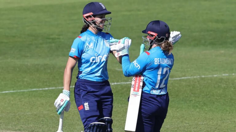 England Women Dominates New Zealand Women in 1st ODI