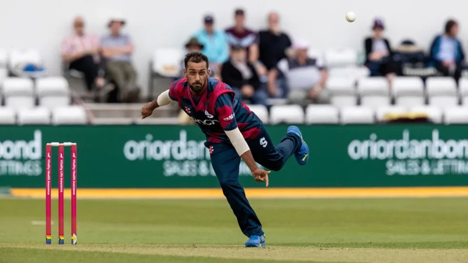 Lancashire Secures First Win in Metro Bank Cup 2024: Balderson Shines in Thrilling Victory Over Northamptonshire