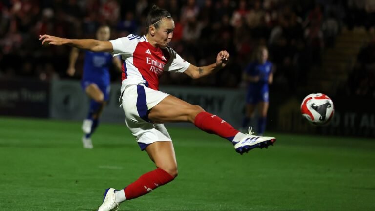 Arsenal 6-0 Rangers: Caitlin Foord Shines with Four Goals to Secure Champions League Clash with Rosenborg