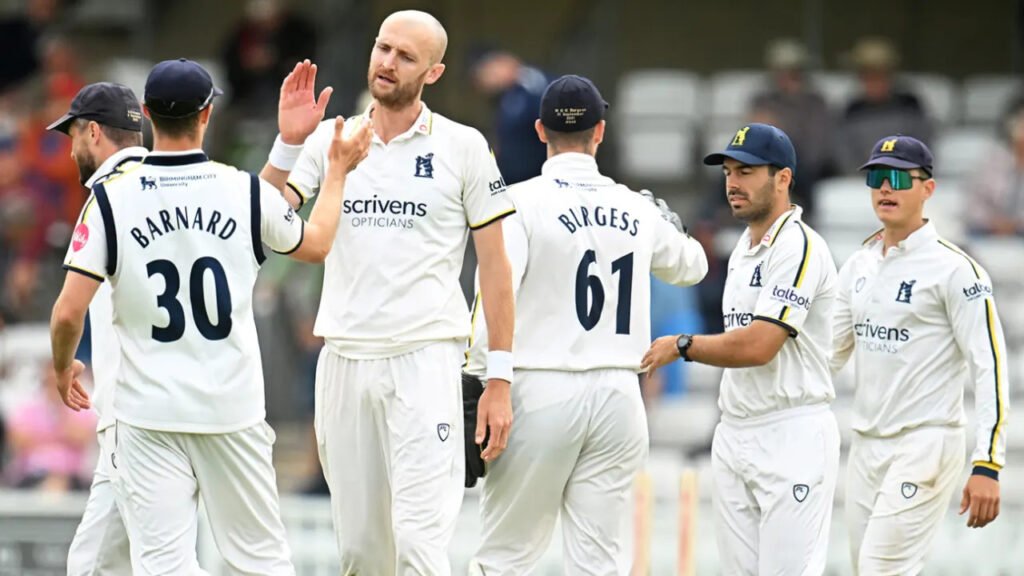 Oliver Hannon-Dalby’s 6 Wickets Haul Propels Warwickshire to Dominant Victory Over Kent